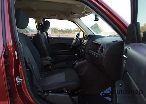 2014 Jeep Patriot Latitude из США, поврежденный, VIN 1C4NJPFB9ED515390